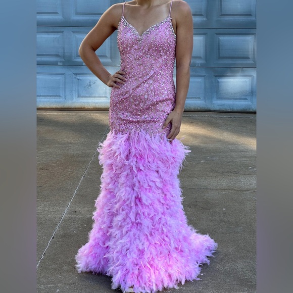 Mac Duggal Pink Feather Prom/Pageant Gown - Picture 2 of 4